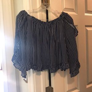 Super pretty flowy top